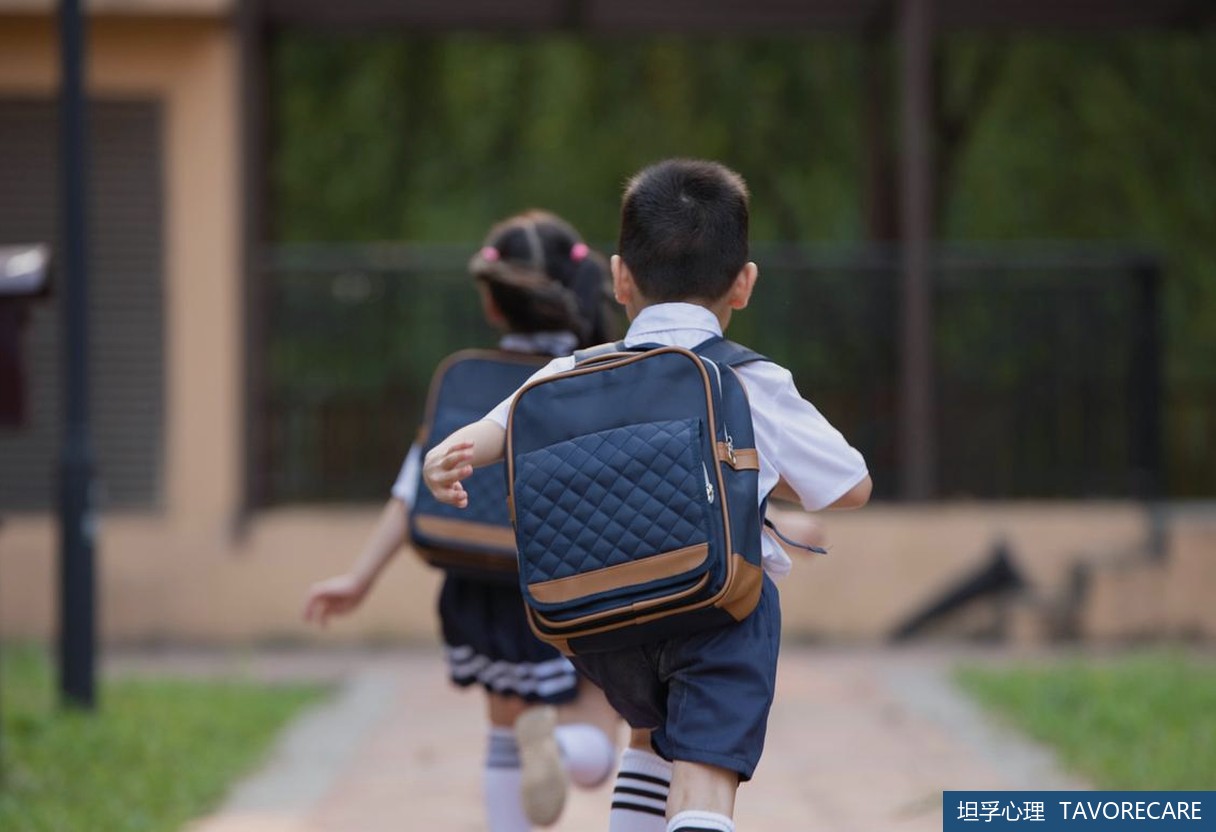 一上学就肚子疼是不是装的：判断看持续时间、功能受损和情境
